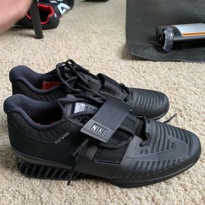 Nike Romaleos 3 weightlifting shoes